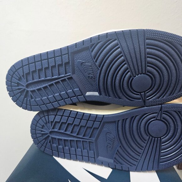 Size 6 Mens/7.5 Womens - Air Jordan 1 Retro OG High Midnight Navy/White NEW DS - Picture 9 of 10